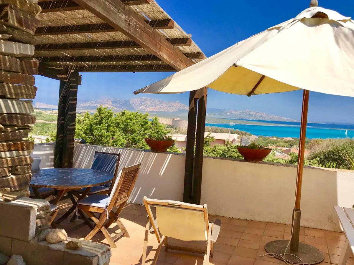 Appartamento Vista Mare - Amazing Sea View Apartment Стинтино Экстерьер фото
